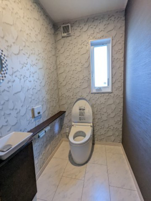 �g�C���@�g�C��