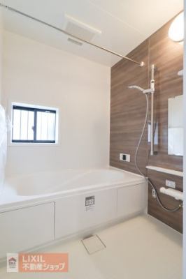 �����@�y�����z���n�����ʐ^�B�����L�΂����ؕ��o�X���[���ł��q�l�ƈꏏ�ł��������Ɗ����܂��B�������C�����g�[�t�œ~������S�B