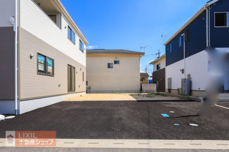 @yԃXy[Xznʐ^BƂԃXy[X̓AXt@ghĂJ̓ɂłB