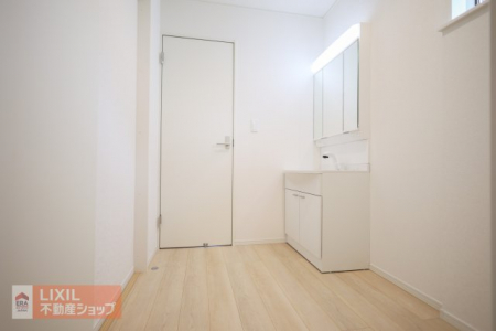 ʑEʏ@yʉϑznʐ^BOʋŌ̂ŐgȂ݂̓ob`łB̗͎[ƂȂĂʑ܂XbL܂B