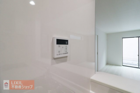 @yݔznʐ^BXCb`tŉxNNłB