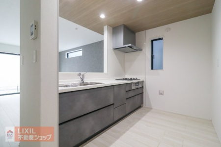 Lb`@yLb`znʐ^BJE^[Lb`ŉƑ̉be݂܂ˁ