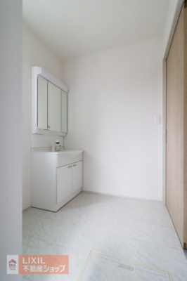 @yEߏznʐ^BʒEߏ͂ƂXy[XŎg₷łB