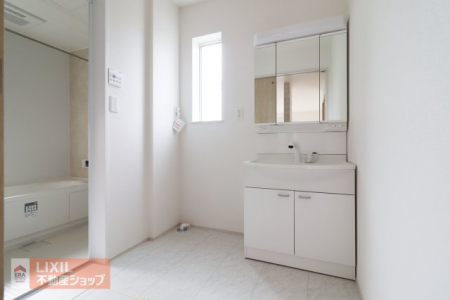 ʑEʏ@yOʉϑzOʋŌ̂ŐgȂ݂̓ob`łB̗͎[ƂȂĂʑ܂XbL܂BV[Ă₨|ɕ֗łB