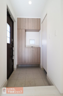 ց@yցzƖ邢ւƑ◈qo}BV[Y{bNXɉV[YCN[NŌ։肪XbL܂BStobO≮OpiȂǂ̕ۊǂɂg܂B