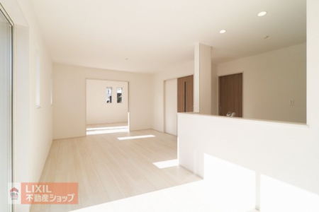 @y_CjOznʐ^BƑł낰_CjOłBΖʎLb`łH̏Ȃ炲ƑƂ̉by߂܂B