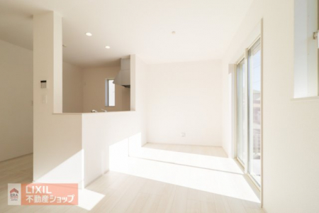 @y_CjOznʐ^BƑł낰_CjOłBΖʎLb`łH̏Ȃ炲ƑƂ̉by߂܂B