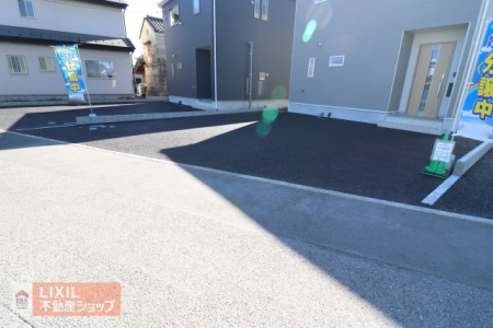 @yԃXy[Xz2̒ԃXy[XɂȂ܂Bۂ̂Ԃ̎ԎƂ킹܂ĂmFBܑĂ̂ŏoꂪ₷J̓ɂȂĂ܂B