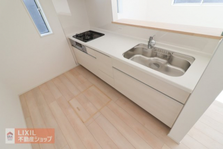 ̑ρ@y̑ݔznʐ^FR̃KXRƃOtĂ܂BLVNɂ͐􂢕₷V[wbhLт^Cv̐ł|NN􂺂ЎۂɌnŃVNL̊