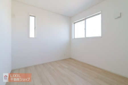 Q@yQz2K5̐QB_uxbhûłvw̐QɃsb^łB