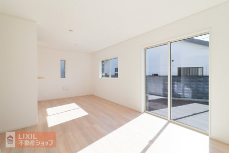 rO@yrOz邢̓16.2̃rO͉Ƒc̏ꏊɂ͍œKłBrÔǂɂĂLb`ɂ邲ƑƂbł܂BƋĂƂ肪LłB