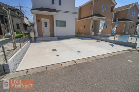 @yԃXy[Xz3̒ԃXy[XɂȂ܂Bۂ̂Ԃ̎ԎƂ킹܂ĂmFBܑĂ̂ŏoꂪ₷J̓ɂȂĂ܂B