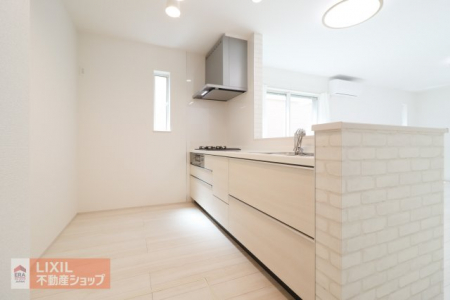 Lb`@yLb`znʐ^BJE^[Lb`ŉƑ̉be݂܂ˁ􂨎ql̗lqȂ痿o܂BXCh[ő傫ȒNN[