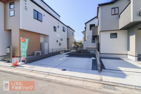 @yԃXy[Xznʐ^BƂԃXy[XłB