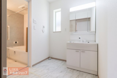 ʑEʏ@yOʉϑzOʋŌ̂ŐgȂ݂̓ob`łB̗͎[ƂȂĂʑ܂XbL܂BV[Ă₨|ɕ֗łB