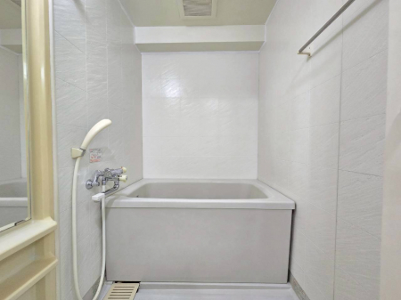 @ĈʒEߏȂ̂ŁAE߂⒅ւA^IȂǂ̏X[Yɍs܂B