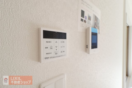 @yݔznʐ^BXCb`tŉxNNłB 