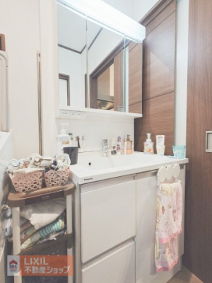 ʑEʏ@Ɨʉϑ@̐gxxɑ劈I