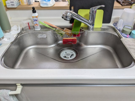 Lb`@Ƒł̃R~jP[VƂΖʌ^VXeLb`łBɃVNƃR܂Ƃ߂VvȌ`łB