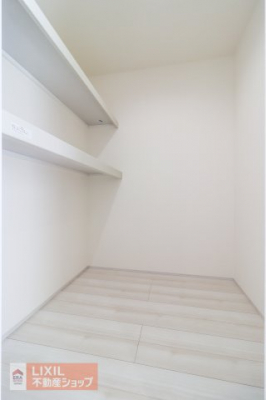 ���[�@�y���[�z���n�����ʐ^�B�I��2�e�ɂ��邱�Ƃł�藘�p���������Ղ�Ƃ��܂��܂��B ��ʌ��n���ĊǗ��̂��₷�����[�����Ă���܂��I