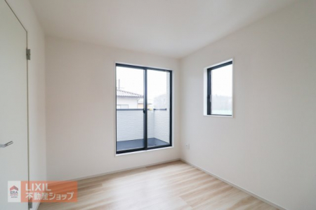 ���̑����ρ@�y�m���z2�K5.2���̗m���͓�����œ�������A���ʂ����悭�S�n�悢���������̋�ԂɁB�o���R�j�[�֒��ڍs���܂��B