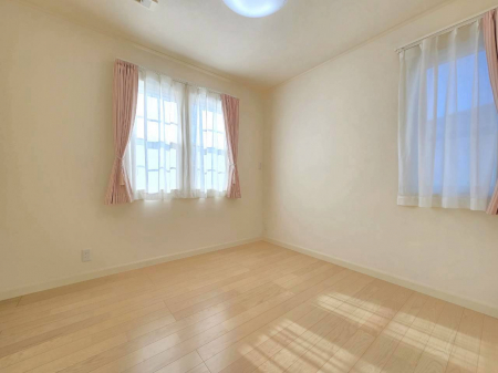 �q�������@-