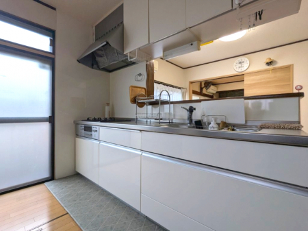 �L�b�`���@�L�b�`�������t�H�[���ςł��B