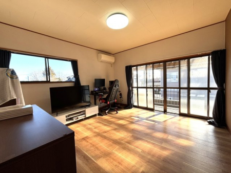 ���̑����ρ@���L�̑|�o�����Ō�����R���薾�邢�������ɂȂ��Ă��܂��B