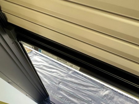 ���̑��@�V���b�^�[�i�ʐ^�͓��d�l�ʐ^�j