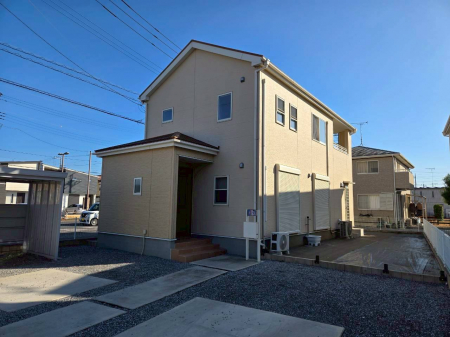 ���n�O�ώʐ^�@�y�O�ρz���邢�x�[�W���ƃ����K���̃A�N�Z���g���������ȁA�m���X�^�C���̓@��ł��B