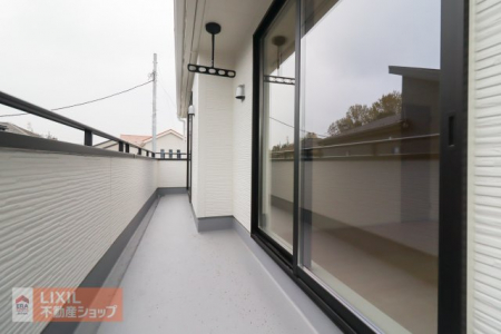 �o���R�j�[�@�y�o���R�j�[�z���n�����ʐ^�B�L�X�o���R�j�[�ł��z�c����󕨂��������񊱂��܂���