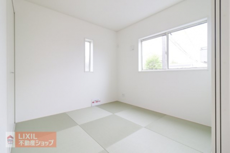 ���̑����ρ@�y�a���^���n�����ʐ^�zLDK�ɗאڂ���4.5��̘a���́A�����q�̍ۂɂ͋q�ԂƂ��Ă̗��p�A���q�l�̗V�ԃX�y�[�X�ALDK�̉����Ƃ��Ă̂��났��ԁA�Ȃǎg�����肪�悢�ł��B