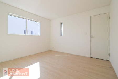 ���̑����ρ@�y�m���z2�K8���̗m���͓�����œ�������A���ʂ����悭�S�n�悢���������̋�ԂɁB