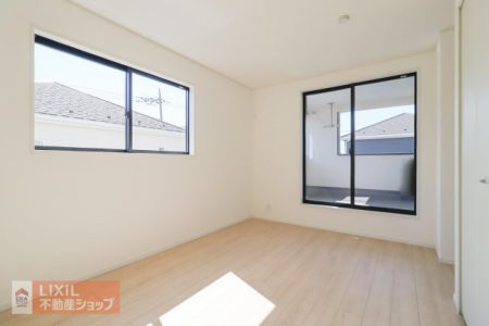 ���̑����ρ@�y�m���z2�K7.2���̗m����2�ʍ̌��œ�������A���ʂ����悭�S�n�悢���������̋�ԂɁB�o���R�j�[�֒��ڍs���܂��B�N���[�[�b�g2�_�t���ł��B