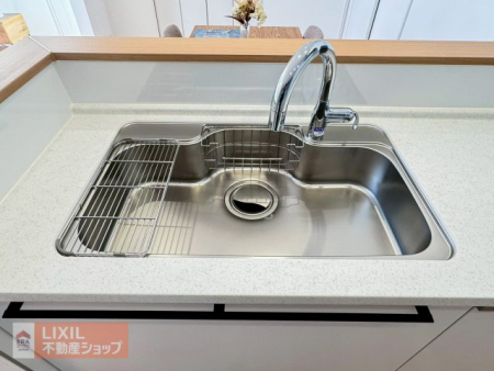 ���̑����ρ@�y���̑��ݔ��z���n�ʐ^�FIH�N�b�L���O�q�[�^�[���t���Ă���܂��B���Ў��ۂɌ��n�ŃV���N�L�������̊���������