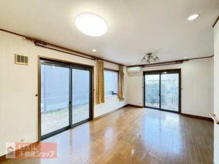 ���r���O�@����3�ʂ����z���蕗�ʂ��̂悢���r���O�ł��B