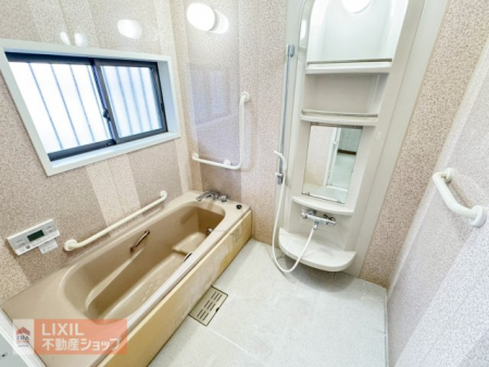 �����@�y�����z���n�����ʐ^�B��ؕ��C�ł��q�l�ƈꏏ�ł��������Ɗ����܂��B�����g�[�����@�����Ă���J�̓��̂����󕨂��������Ƃ��ł��܂��B