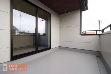 �o���R�j�[�@�y�o���R�j�[�z���n�����ʐ^�B�L�X�o���R�j�[�ł��z�c����󕨂��������񊱂��܂���