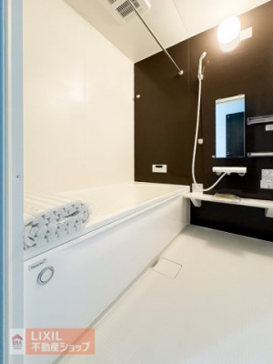 �����@�y�����^���n�ʐ^�z��؃T�C�Y�̗����ł��̂ŁA�������Ƃ��낰�܂��B�����g�[�����@���W���d�l�Őݒu�ςł��̂ŁA�J�̓��͑I�𕨂̊����ɁA�������͒g�[�Ƃ��āA�����p���������܂��B