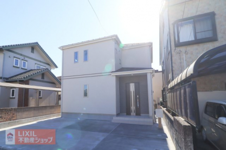 ���n�O�ώʐ^�@�y�O�ρz���n�����ʐ^�@������Ƃ����u�₩�Ȗ��邢�O�ρB���ԏ������3��\�ł��B