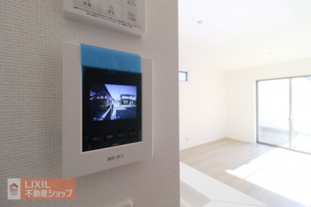 �@�yTV���j�^�[�t�C���^�[�z���z���q�̊炪������TV���j�^�[�t�h�A�z���B�s�ݎ��ɂ́A�J���[�^������Ă����̂ŃZ�L�����e�B�����S�ł��I��������Ɛ����������܂��̂�2�d�ň��S�ł��ˁB