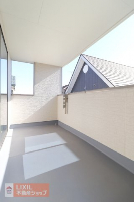 �o���R�j�[�@�y�o���R�j�[�z���n�����ʐ^�B���s���̂���L�X�o���R�j�[�ł��z�c����󕨂��������񊱂��܂���