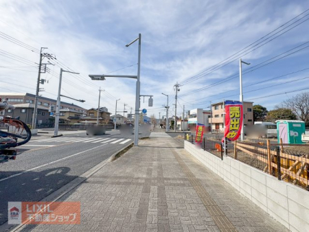 ���̑��@�y�O�ʓ��H�z���̍L���E��������ȂǁA���m�F���������B