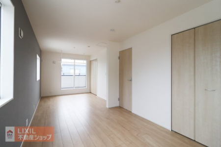 ���̑����ρ@�y�m���z2�K11.25���̗m���͓�����œ�������A���ʂ����悭�S�n�悢���������̋�ԂɁB�o���R�j�[�֒��ڍs���܂��B