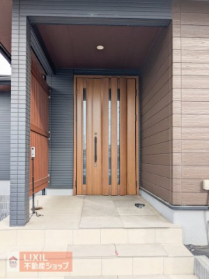 �@�y�G���g�����X�z���n�����ʐ^�B�������Ƃ������ցB���s���̂���|�[�`�ŉJ�̓������S�ł��B