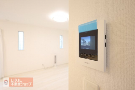 �@�yTV���j�^�[�t�C���^�[�z���z���q�̊炪������TV���j�^�[�t�h�A�z���B�s�ݎ��ɂ́A�J���[�^������Ă����̂ŃZ�L�����e�B�����S�ł��I��������Ɛ����������܂��̂�2�d�ň��S�ł��ˁB