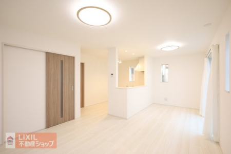 �@�y�_�C�j���O�z���n�����ʐ^�B������Ƃ������邢�t���[�����O�͓�������D�������˂���薾�邭���o���܂��B