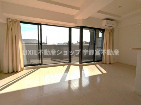 ���r���O�@������Ō��������Ղ荷�����ޖ��邢���r���O�͓��������₩�ɉ߂����܂��B