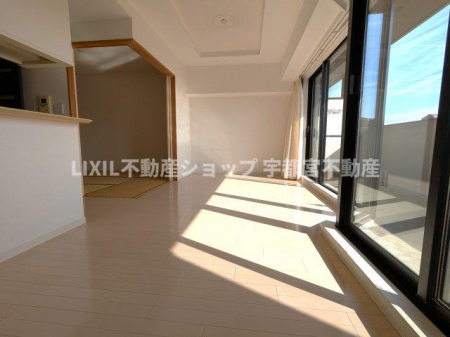 �@�����ŉƋ�̔z�u�����₷���`