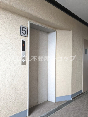 ���̑��@�G���x�[�^�[